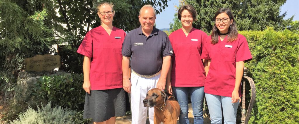 Das Team der Kleintierpraxis Schäfer